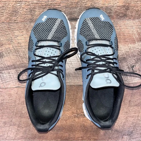 On Running Women's Sneakers - Blue and Black - Picture 12 of 13